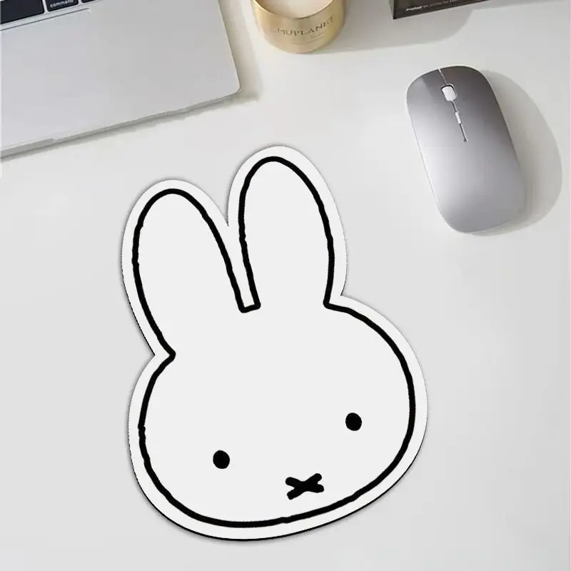 Home Office Hidden Desk - Kawaii Miffy Hasenförmiges Mauspad im Ins-Stil,