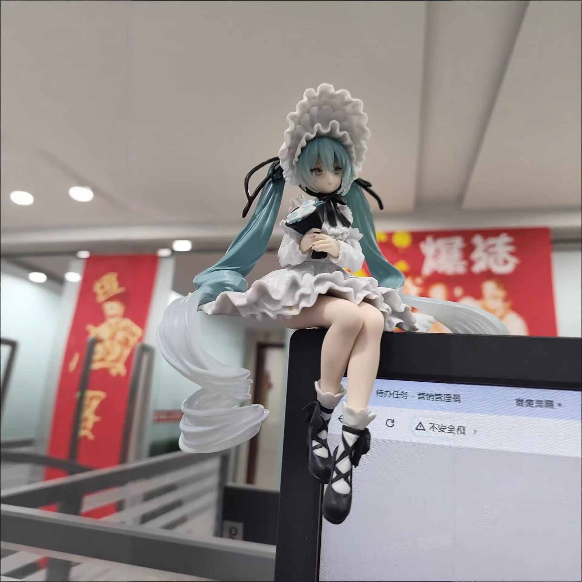 12cm Miku Anime-Figur Retro Sc – Home Office Romance Manga Bewertung und Preis